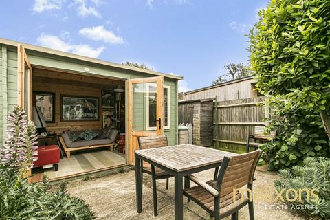 54 Grove Road, Mitcham, CR4 1SA