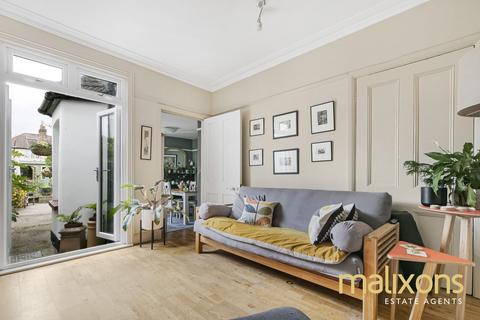 54 Grove Road, Mitcham, CR4 1SA