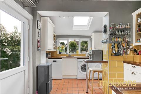 54 Grove Road, Mitcham, CR4 1SA