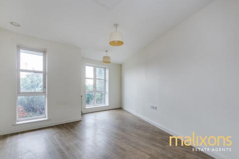 1 bedroom flat for sale, Furlong Avenue, Mitcham CR4