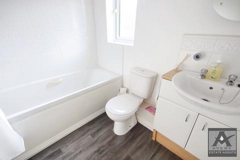 1 bedroom flat to rent, Careys Way, BS24