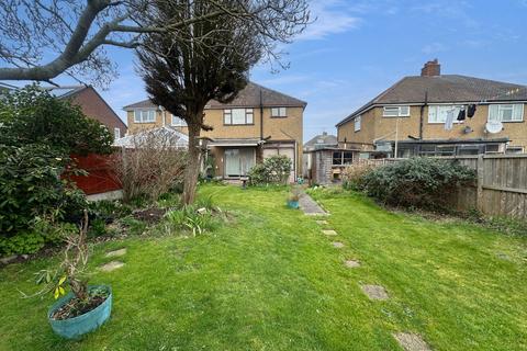 3 bedroom semi-detached house for sale, Whitmore Avenue, Grays RM16