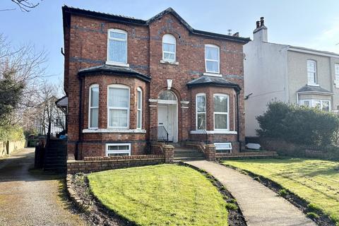 3 bedroom ground floor flat for sale, Southport PR9