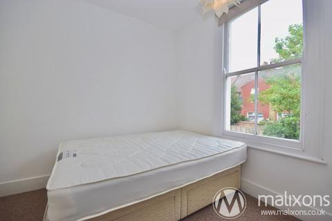58 Eswyn Road, London, SW17 8TP