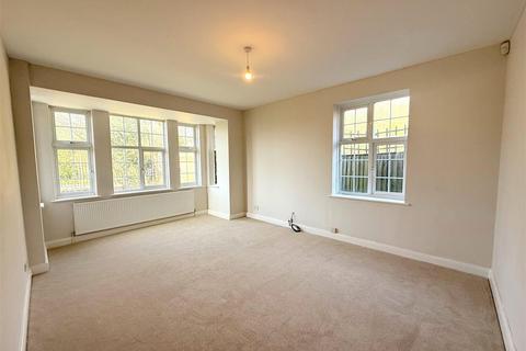 4 bedroom detached house to rent, Meldex Close, Mill Hill, NW7