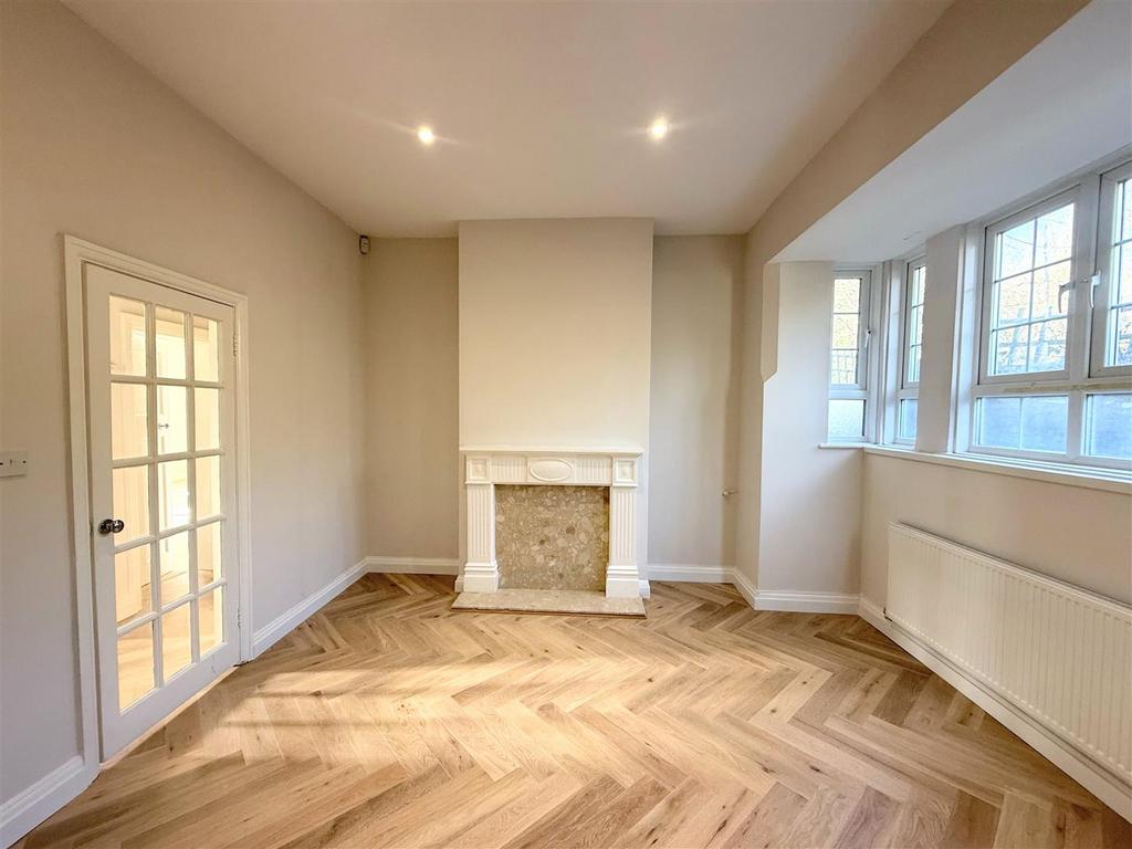 Dining Room.jpeg