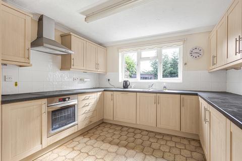 7 Bramwell Close, Sunbury-on-thames, TW16 5PU