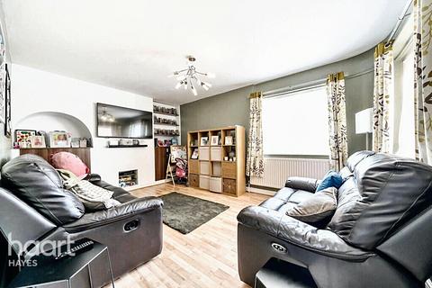 4 bedroom semi-detached house for sale, Marvell Avenue, Hayes