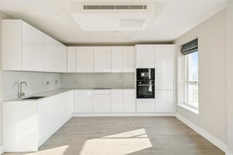 2 bedroom penthouse for sale, Hyde Apartments, London, SW11