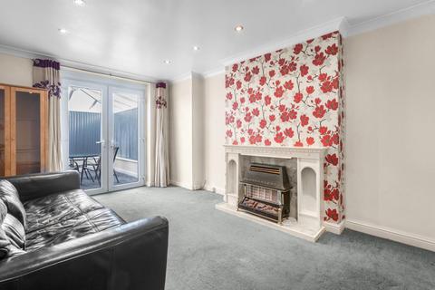 3 bedroom semi-detached house for sale, Kingswood Gardens, Roundhay, Leeds