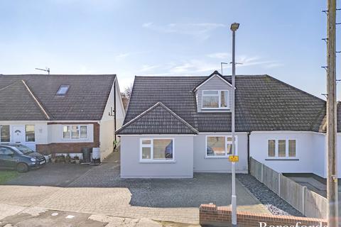 10 Bootham Road, Billericay, CM12 9NG