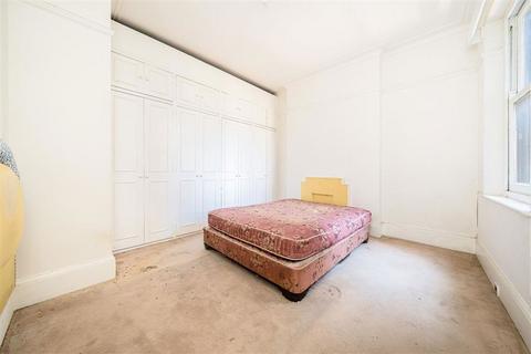 3 bedroom flat for sale, Brixton Road, London SW9