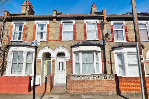 2 bedroom terraced house to rent, Humberstone Road, Plaistow, E13