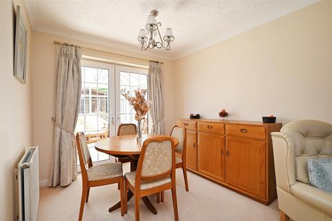 4 bedroom detached house for sale, Matthews Fold, Sheffield