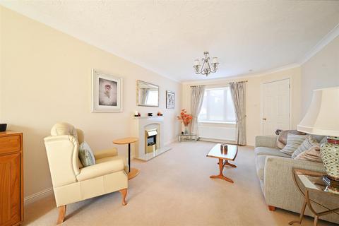 6 Matthews Fold, Sheffield, S8 8JT