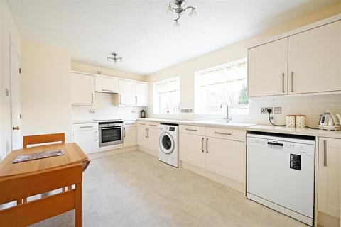 6 Matthews Fold, Sheffield, S8 8JT