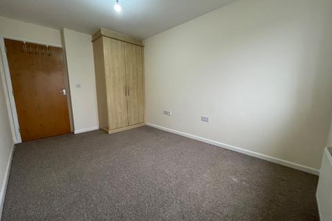 2 bedroom apartment to rent, Grants Yard, Burton-On-Trent, Staffordshire, DE14 1BY