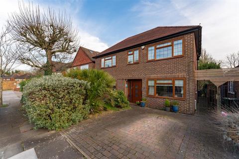 5 bedroom detached house for sale, St. Marys Avenue South, Southall UB2