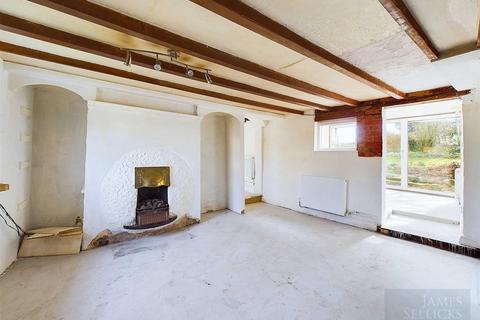 3 bedroom cottage for sale, Castle Cottage, Braybrooke, Market Harborough