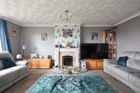 5 bedroom detached house for sale, Pine Avenue, Hastings