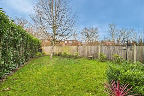 69 Austin Way, Bracknell, RG12 9HQ