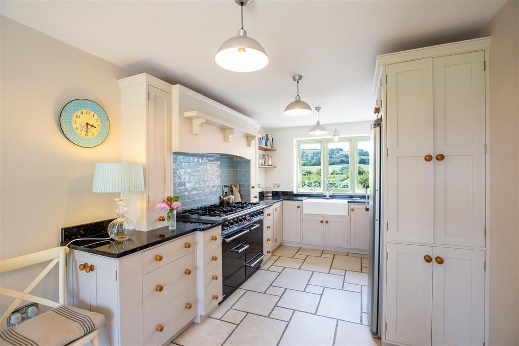 Blackberry Cottage-3.jpg