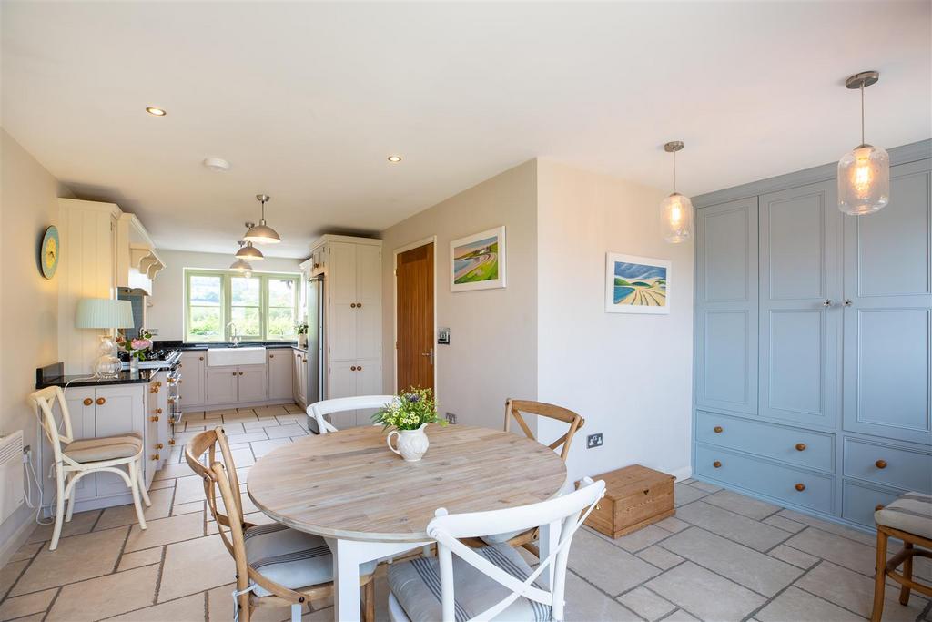 Blackberry Cottage-6.jpg