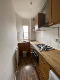 Studio to rent, Spring Street, W2 3RA