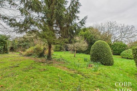 2 bedroom detached bungalow for sale, Newlands Drive, Leominster