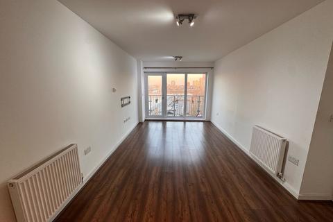 2 bedroom flat to rent, Peebles Court, Croydon CR0