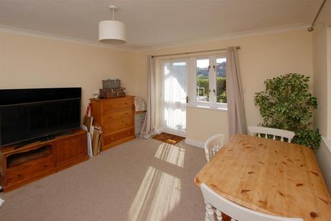 1 bedroom apartment to rent, Arundel Close, Tonbridge