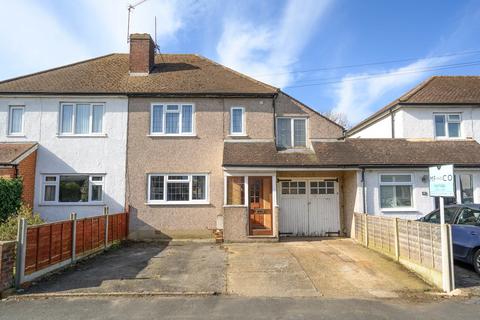 4 bedroom semi-detached house for sale, Normanhurst Road, Walton-on-Thames, KT12