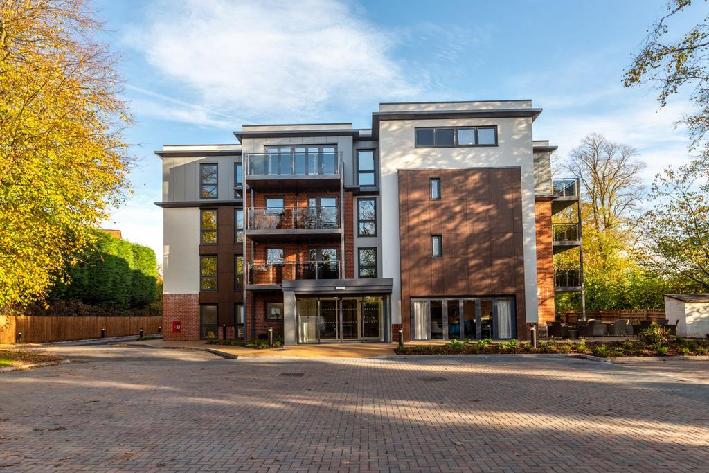Linden Place, Solihull - Front Exterior