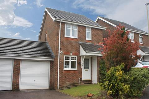 2 bedroom link detached house to rent, Bouchers Way, Salisbury SP2