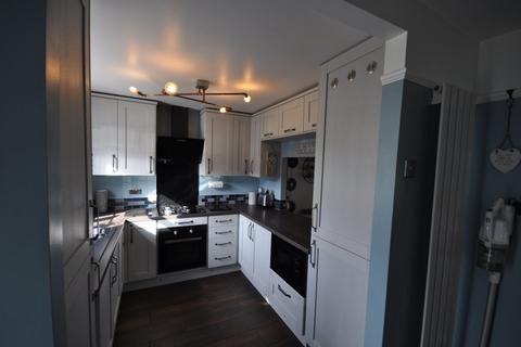 24 Aldeford Drive, Brierley Hill, DY5 3JF