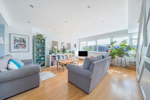 3 bedroom terraced house for sale, Breamwater Gardens, Richmond, TW10