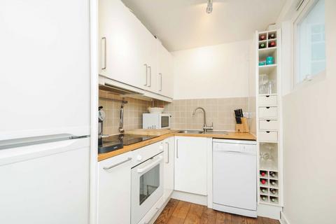 1 bedroom flat to rent, Garratt Lane, London SW18