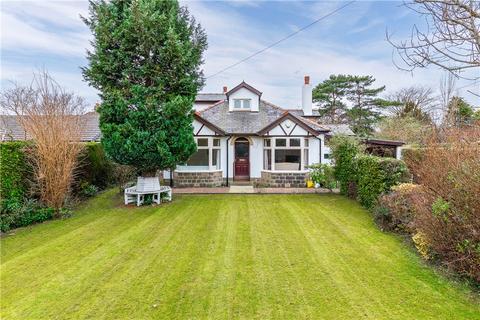 4 bedroom bungalow for sale, Belmont Road, Ilkley, West Yorkshire, LS29