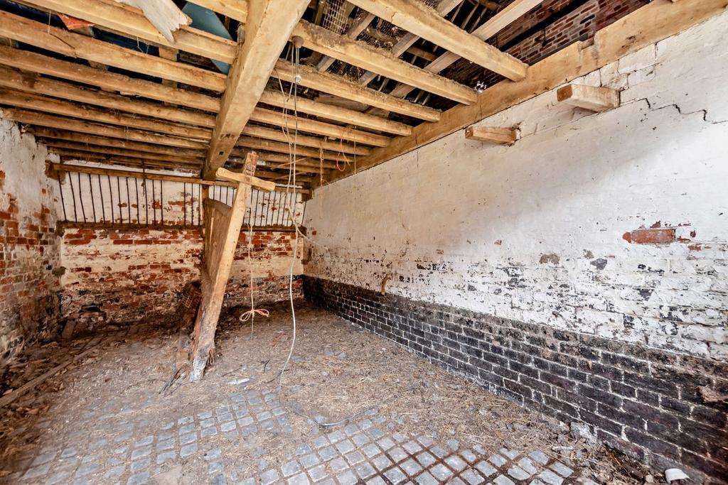 Outbuilding
