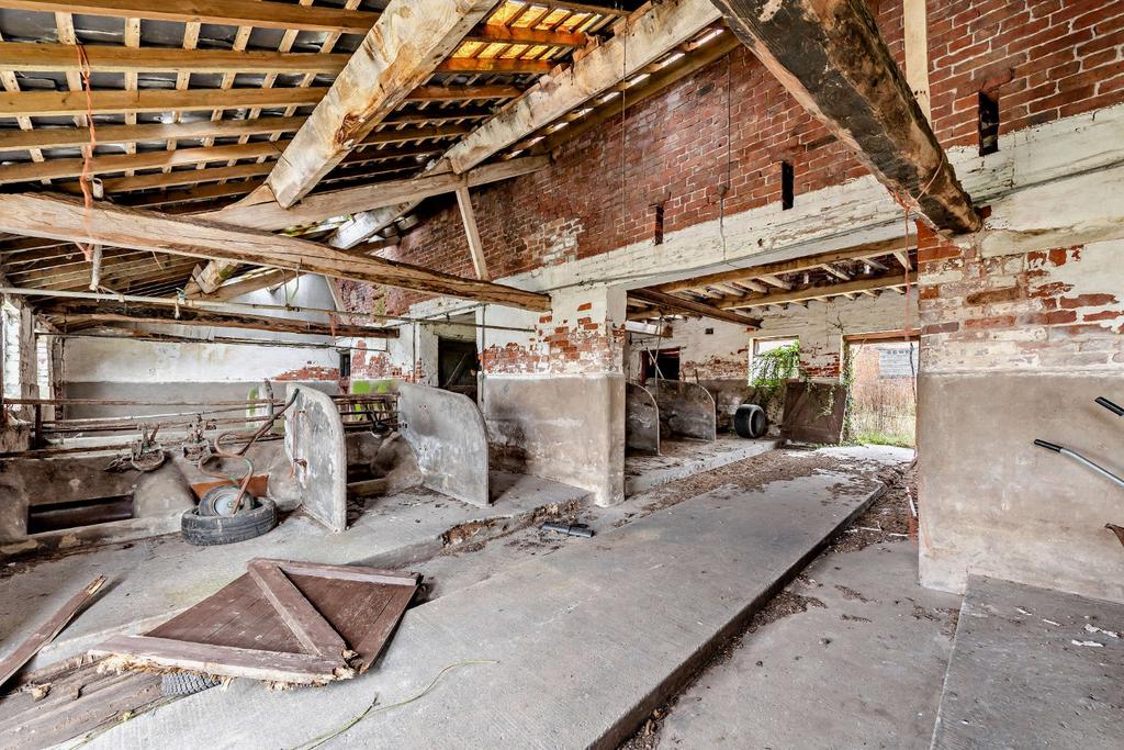 Outbuilding