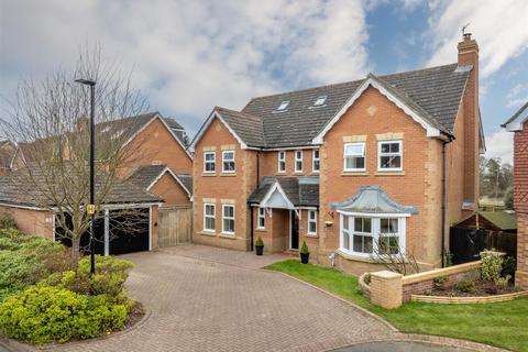 7 bedroom detached house for sale, Mccracken Close, Gosforth, NE3