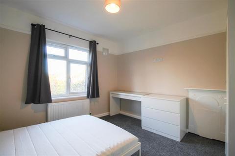 1 bedroom in a house share to rent, Mowbray Road, Cambridge CB1