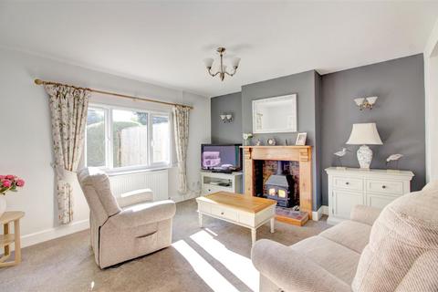 4 bedroom semi-detached house for sale, 6 Dauntsey Road, Great Somerford