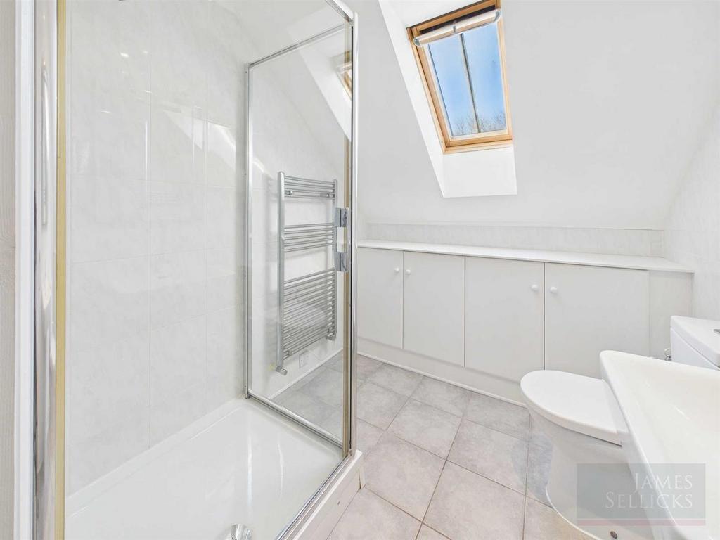 Master Ensuite
