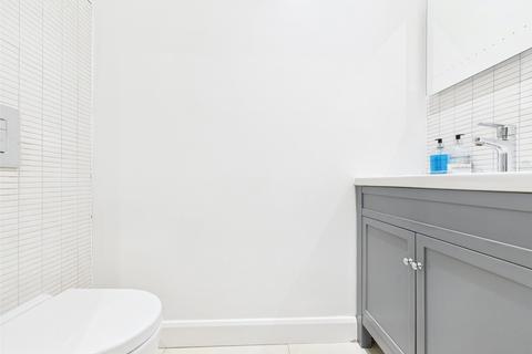 292 Abbs Cross Lane, Hornchurch, RM12 4YD