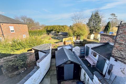 2 bedroom terraced house for sale, Church Lane, Sale