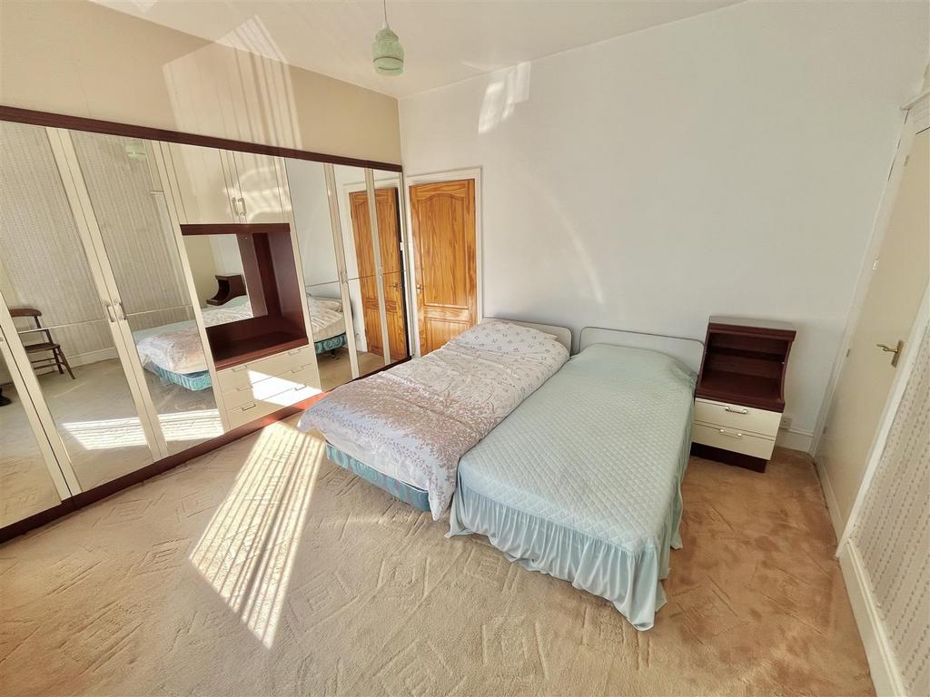 Bedroom 1 Aspect 3