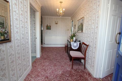 8 Brundall Crescent, Cardiff, CF5 4RU