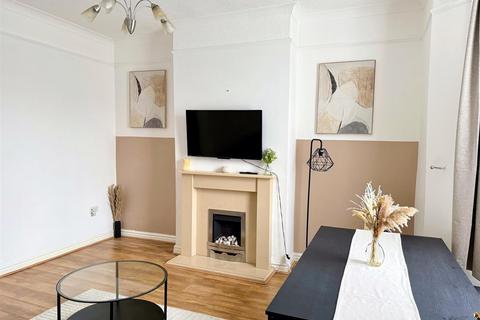 2 bedroom flat to rent, Milford Road, Harborne, Birmingham, B17