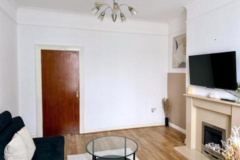 2 bedroom flat to rent, Milford Road, Harborne, Birmingham, B17